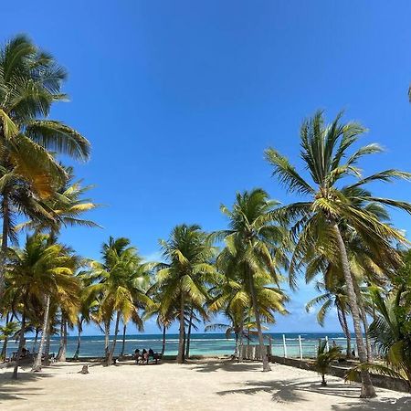 Le Cottage De Castaing Sur Plage Privee Sainte-Anne  Ngoại thất bức ảnh
