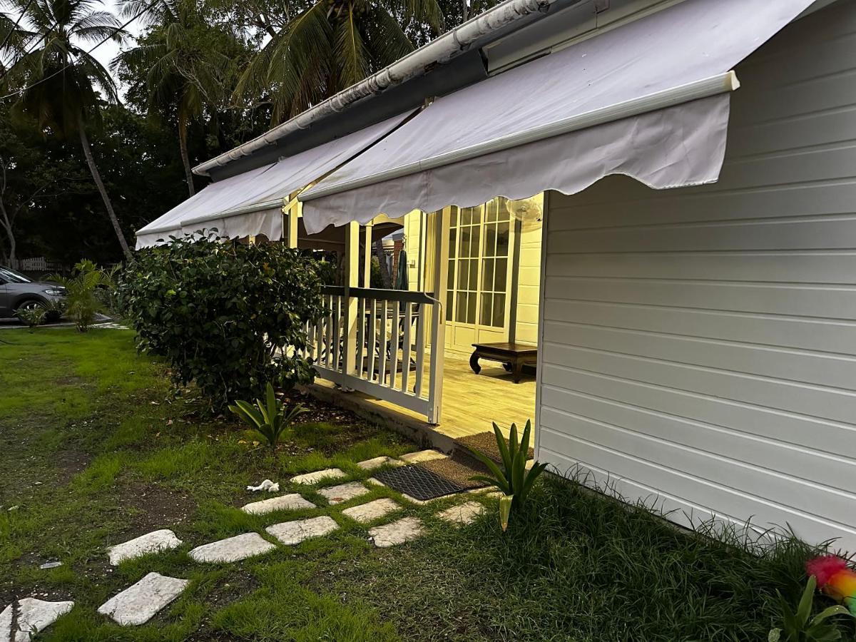 Le Cottage De Castaing Sur Plage Privee Sainte-Anne  Ngoại thất bức ảnh